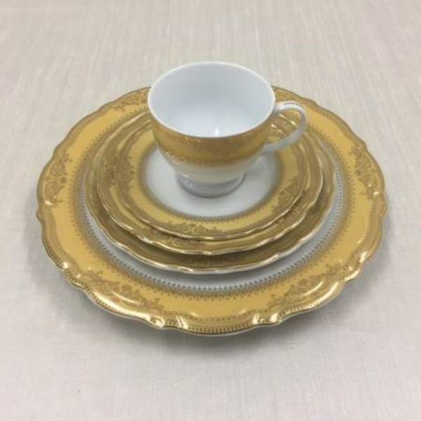 Vanessa Gold China