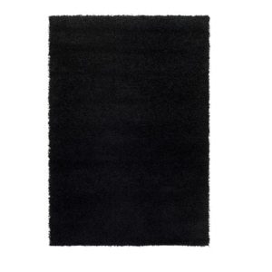 black shag rug